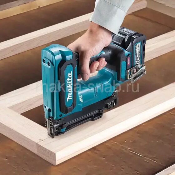 Степлер XGT Makita ST002GZ 1391593310