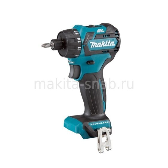 Аккумуляторный шуруповерт Makita DF032DZ