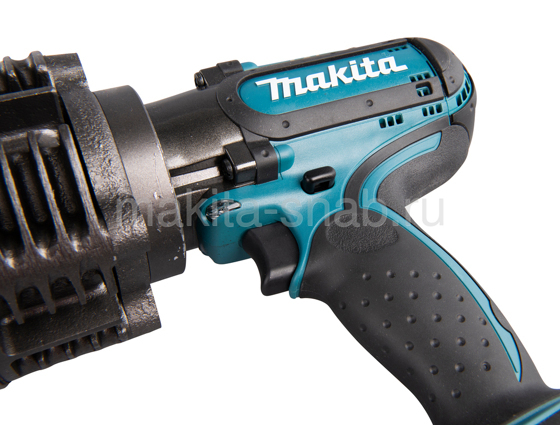 Аккумуляторные ножницы для резки винтов и стержней Makita DSC191Z 923113907