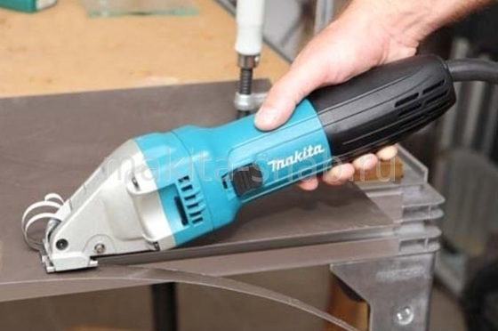 Листовые ножницы по металлу Makita JS1000 1038909905